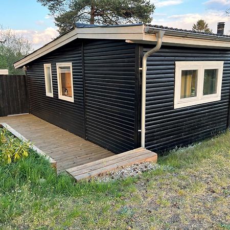 Hyggeligt Sommerhus I Ebeltoft, Taet Pa Strand Og Skov. 외부 사진